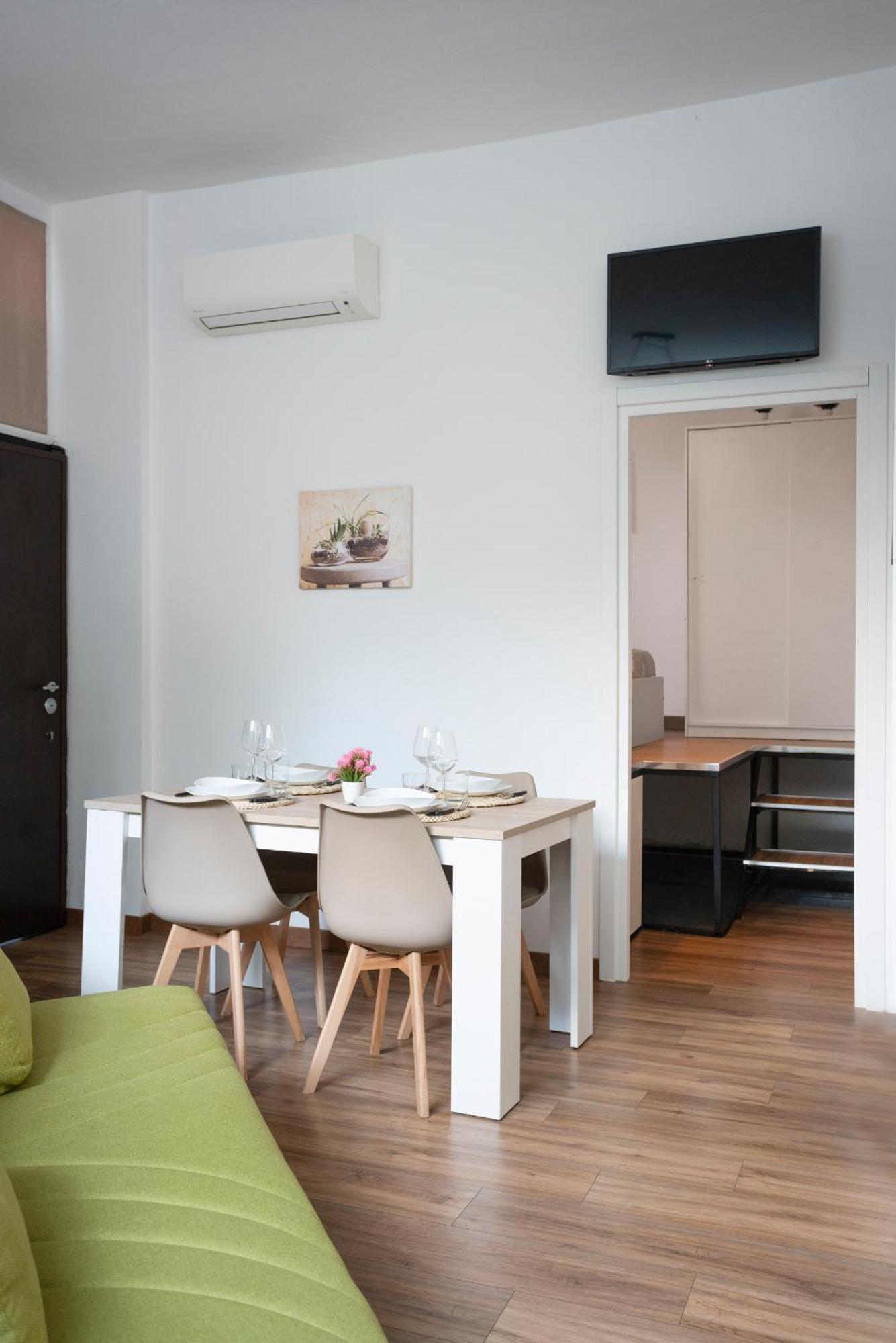 Elegant Sweet Home Suite - Milan, 15 Minute Duomo Exterior foto